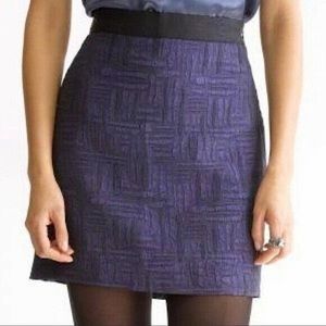 Banana Republic Embossed Mini Skirt Size 4